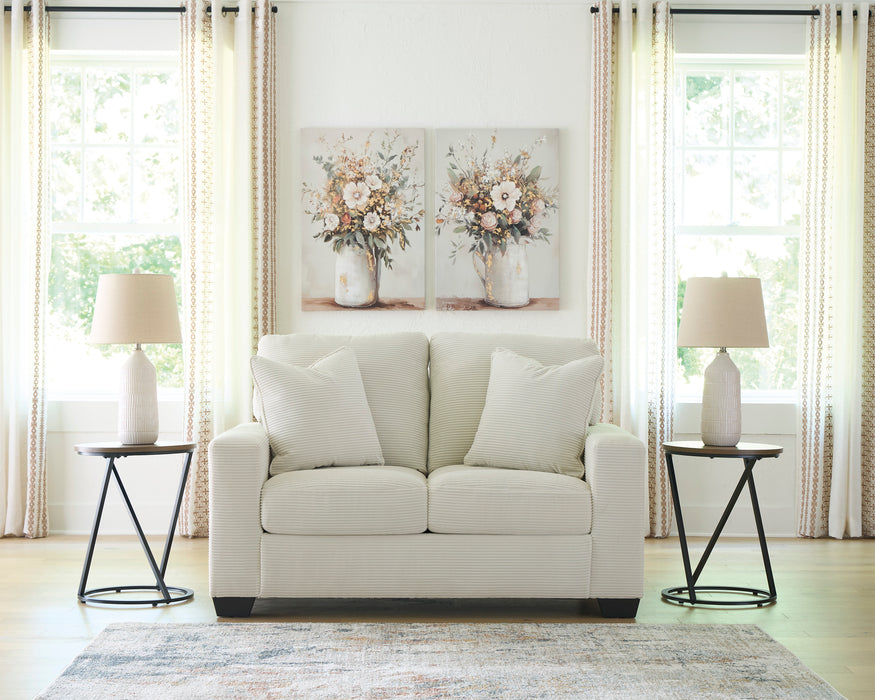 Cream Greenbriar Sofa & Loveseat