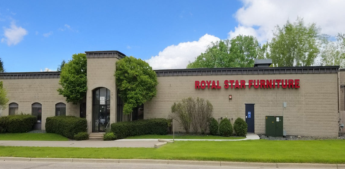 Royal Star's Weekend Outlet