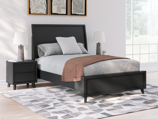 Danziar Full Panel Bed