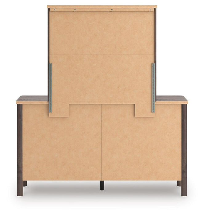 Pamytta Queen Panel Platform Bed, Dresser and Mirror