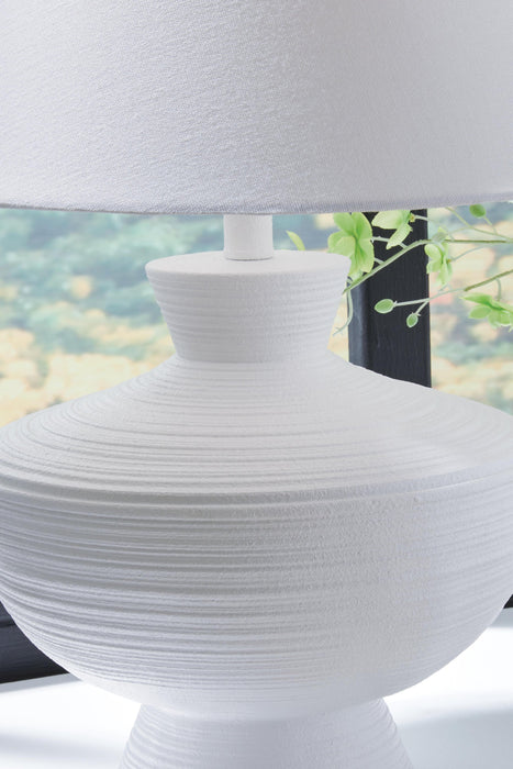 Harelwood Poly Table Lamp (1/CN)